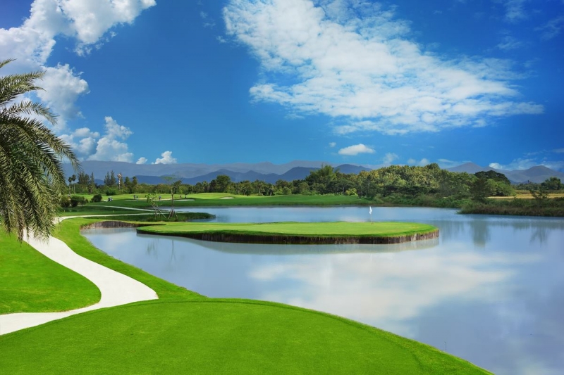 Golf in Lamphun