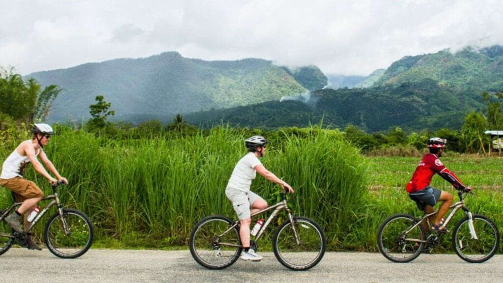 A bicycle tour past cultural landmarks in Chiang Mai